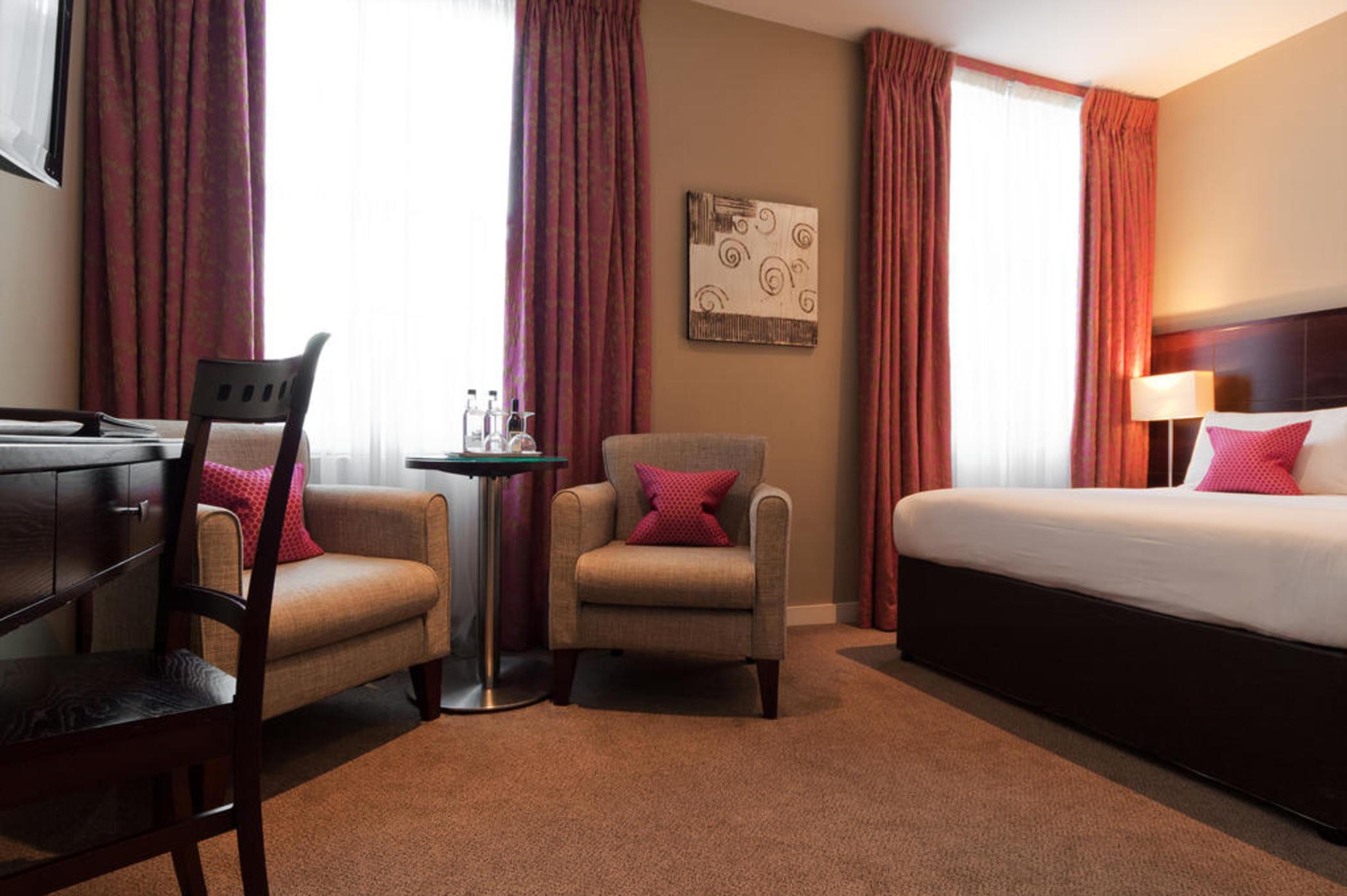 Berjaya Eden Park London Hotel Bagian luar foto