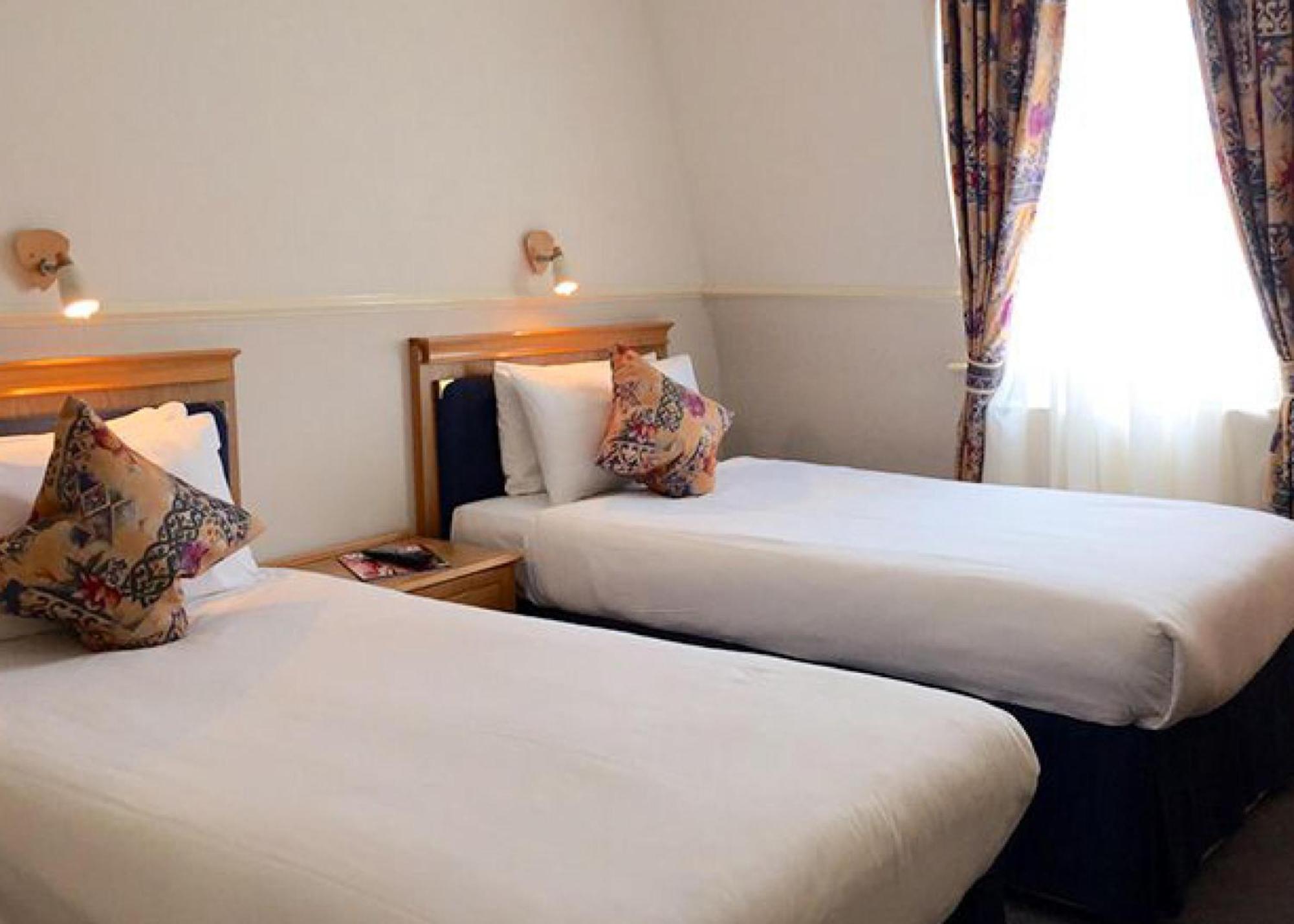 Berjaya Eden Park London Hotel Bagian luar foto