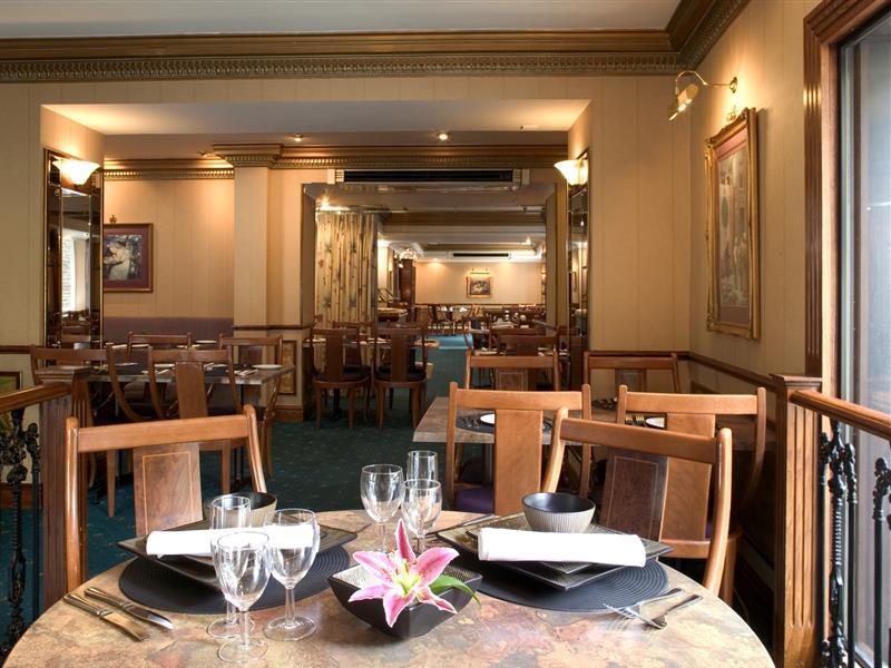 Berjaya Eden Park London Hotel Bagian luar foto